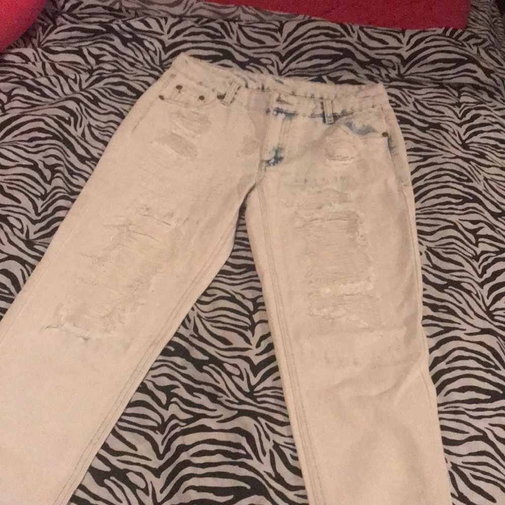 Ripped jeans